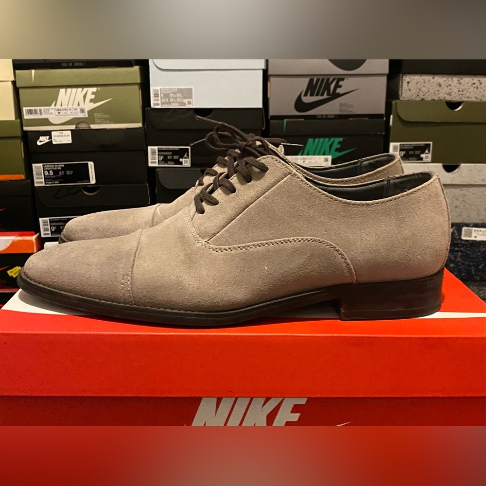 Calvin Klein gray suede dress shoes